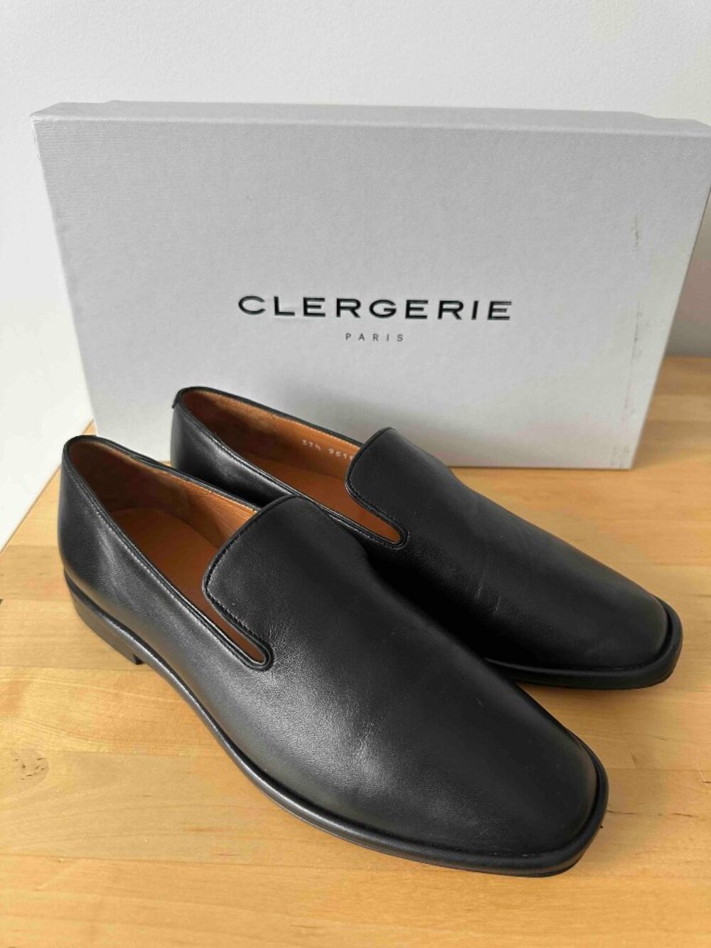 Robert Clergerie, Olympia Loafers, Black, Size 37.5 / US 7, EUC